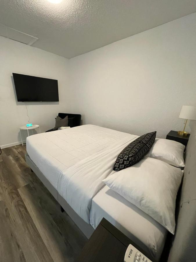 Weeki Wachee Guest Suite Spring Hill Kültér fotó